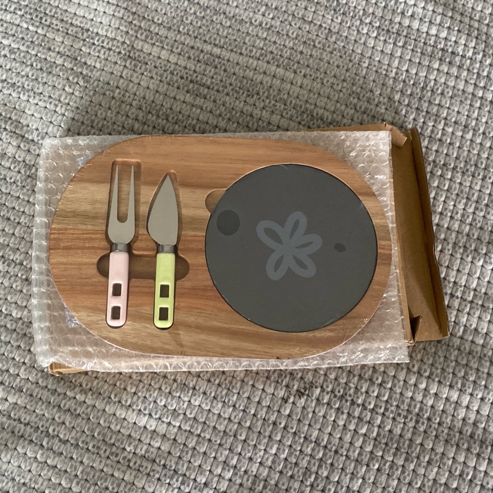 Matilda Jane Cheeseboard